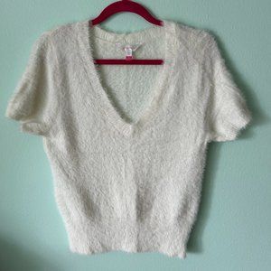 White No Boundaries Ladies top.  Size L/G, 11-13